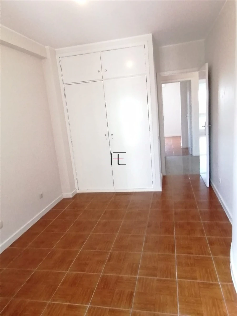 Apartamento T2 para Venda em Custóias, Leça do Balio e Guifões Foto 8