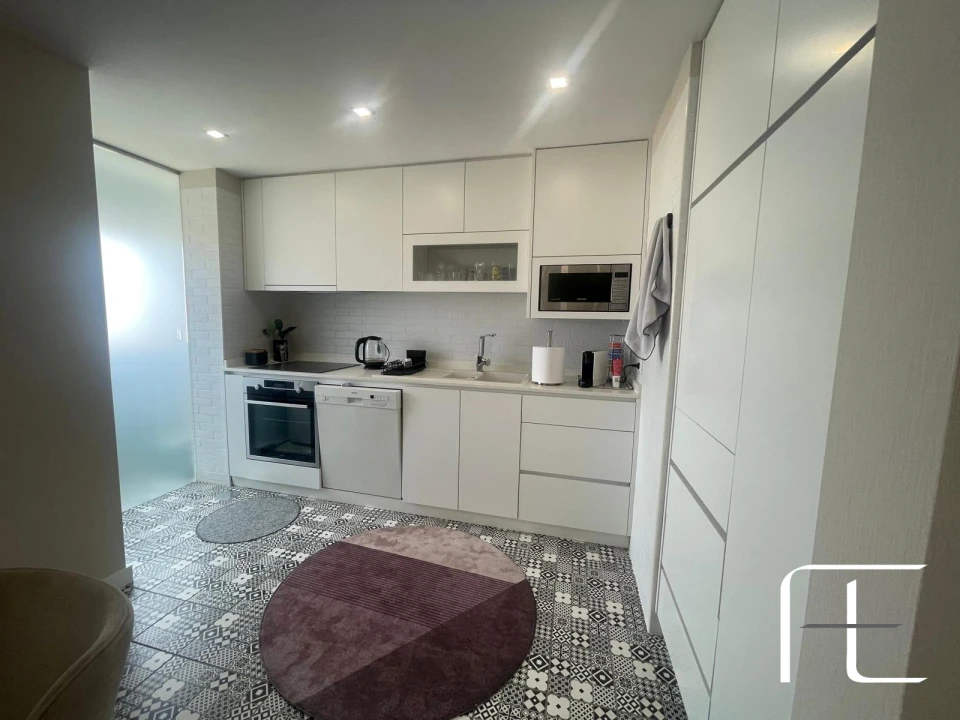 Apartamento T2 para Arrendamento em Cedofeita, Santo Ildefonso, Sé, Miragaia, São Nicolau e Vitória Foto 13