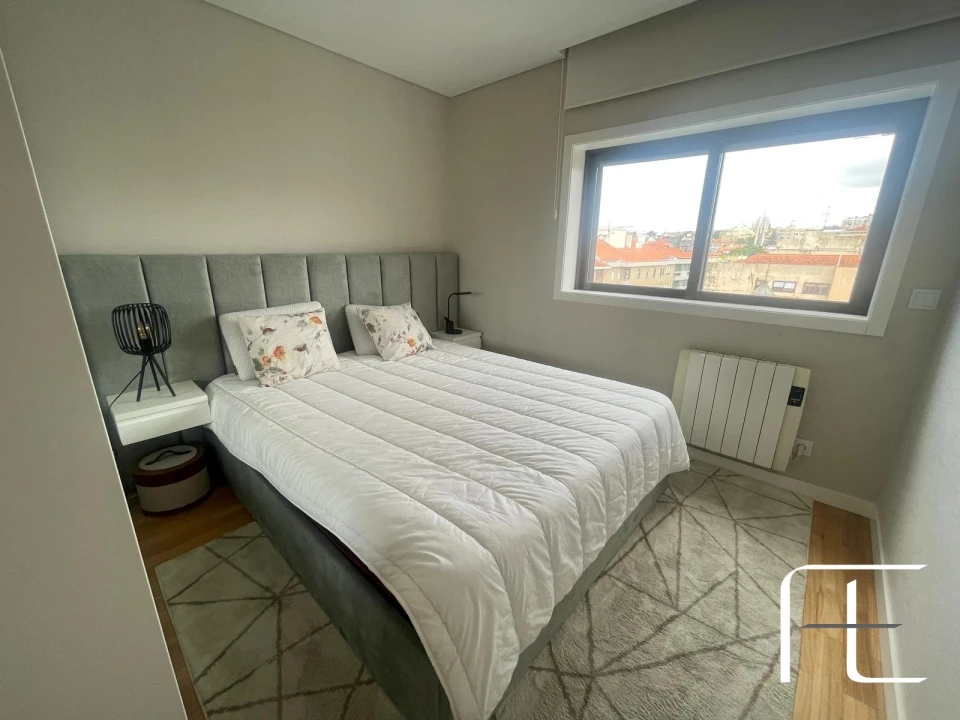 Apartamento T2 para Arrendamento em Cedofeita, Santo Ildefonso, Sé, Miragaia, São Nicolau e Vitória Foto 25