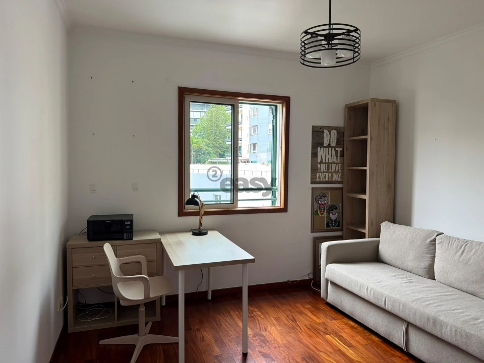 Apartamento T3 para Arrendamento em São Martinho Foto 4