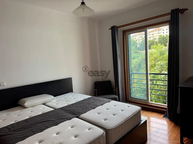 Apartamento T3 para Arrendamento em São Martinho Foto 5