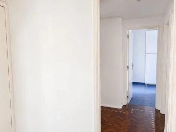 Apartamento T2 para Arrendamento em Arroios