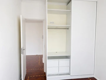Apartamento T2 para Arrendamento em Arroios