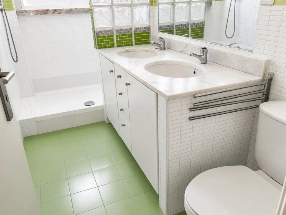 Apartamento T2 para Arrendamento em Arroios Foto 19