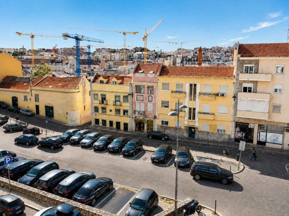 Apartamento T2 para Arrendamento em Arroios Foto 1