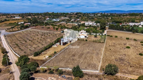 Moradia T3 para Venda em Lagoa e Carvoeiro