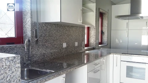 Moradia T3 para Arrendamento em Perafita, Lavra e Santa Cruz do Bispo