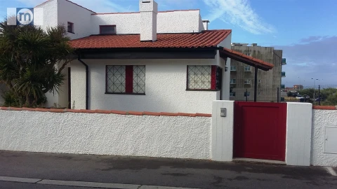 Moradia T3 para Arrendamento em Perafita, Lavra e Santa Cruz do Bispo