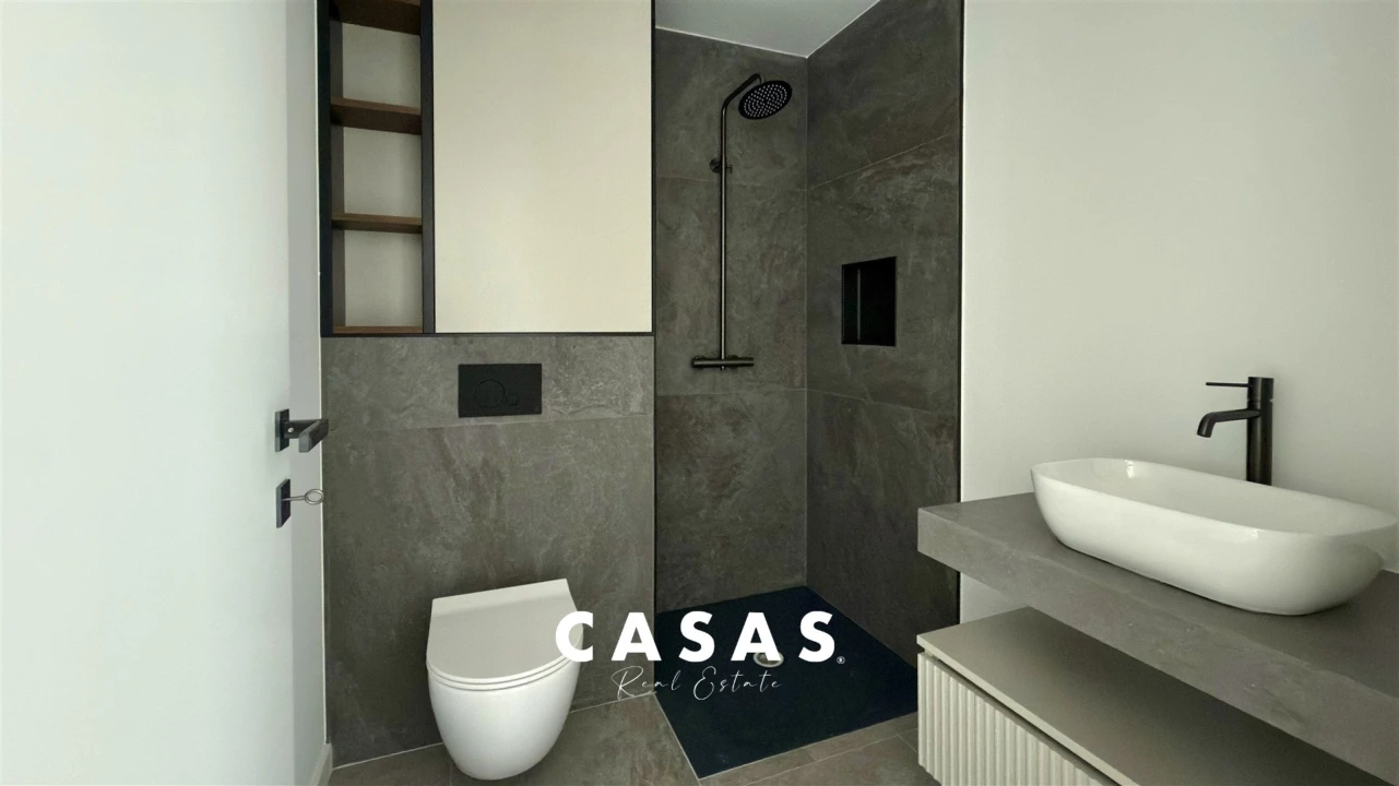 Apartamento T2 para Venda em Santo Antonio Foto 11