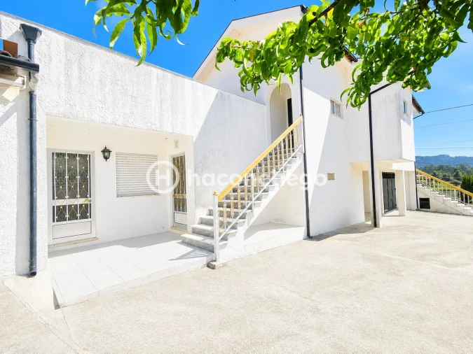 Quinta T3 para Venda em Alheira e Igreja Nova Foto 52