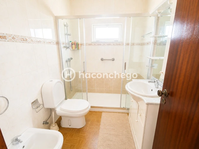 Quinta T3 para Venda em Alheira e Igreja Nova Foto 48