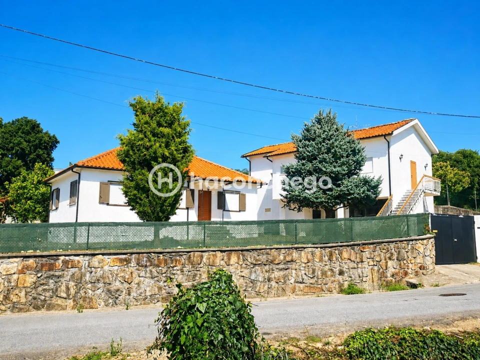 Quinta T3 para Venda em Alheira e Igreja Nova Foto 4