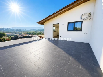 Moradia T2 para Arrendamento em Varzea