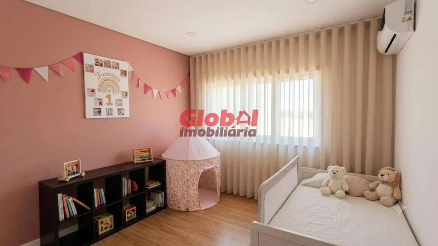 Apartamento T3 para Venda em Nelas Foto 11