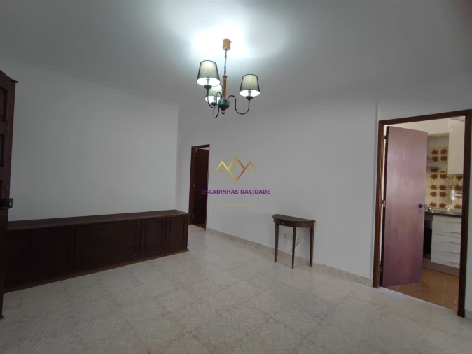 Apartamento T1 para Venda em Benavente Foto 18