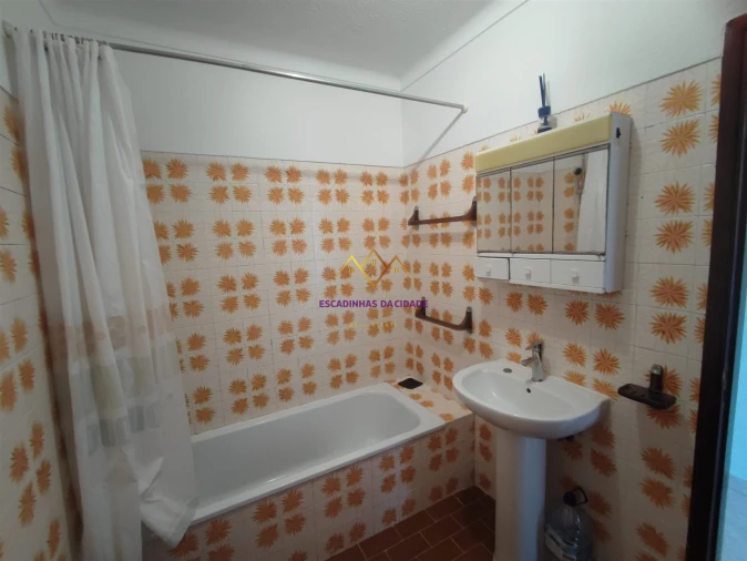 Apartamento T1 para Venda em Benavente Foto 7