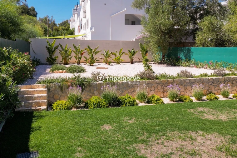Moradia T6 para Venda em Alvor Foto 18