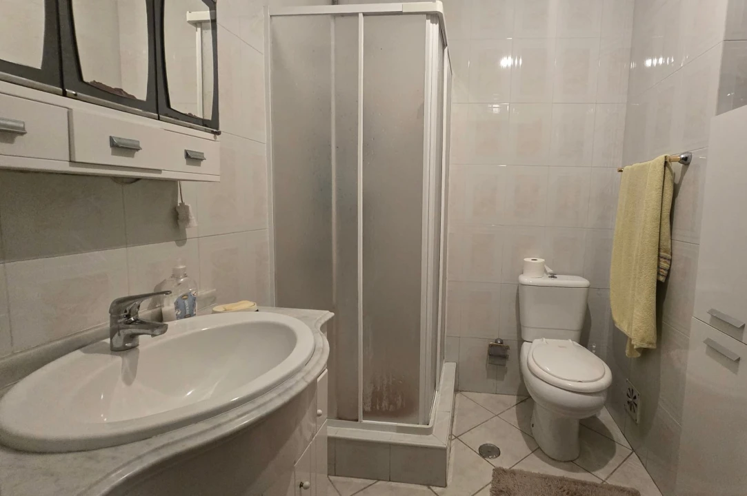 Apartamento T3 para Venda em Guarda Foto 10