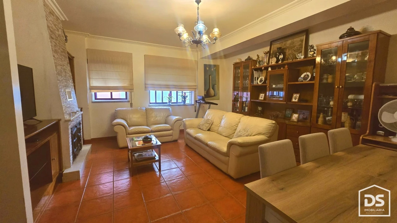 Apartamento T3 para Venda em Guarda Foto 8