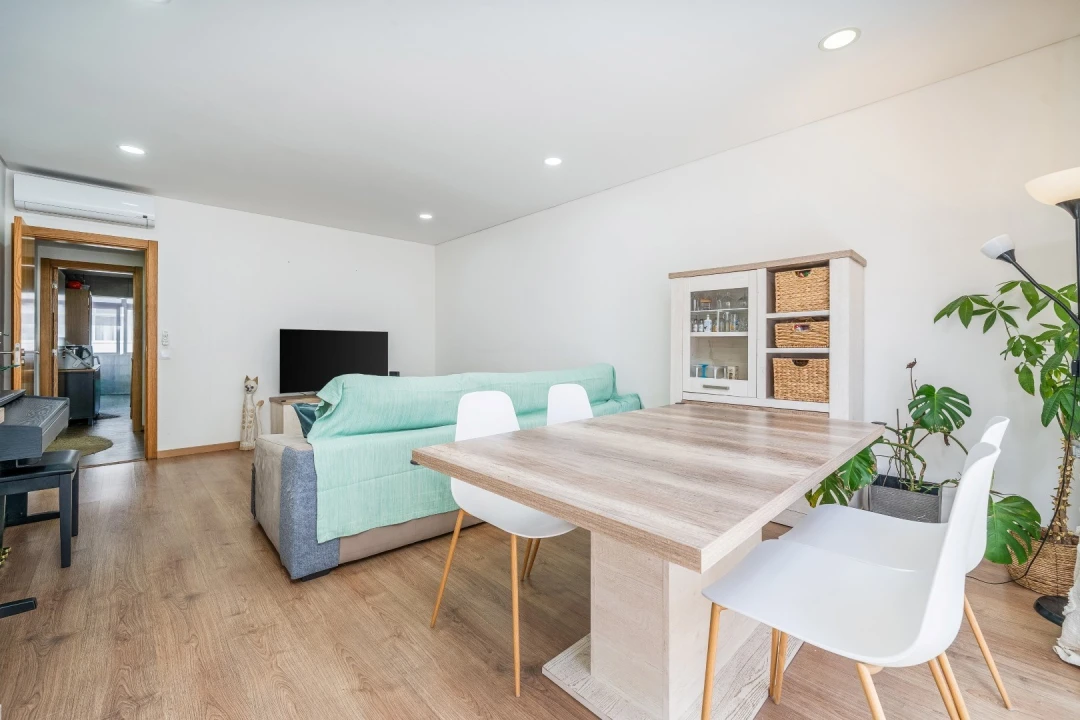 Apartamento T3 para Venda em Portimão Foto 11