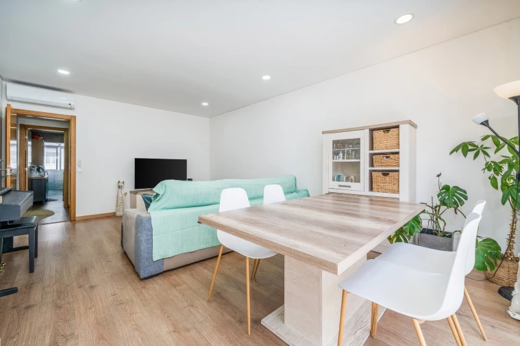 Apartamento T3 para Venda em Portimão Foto 11