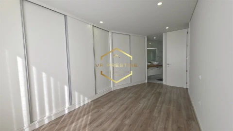 Moradia T3 para Venda em Arvore