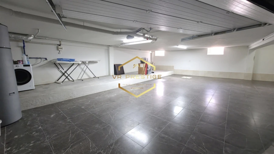 Moradia T3 para Venda em Arvore Foto 15