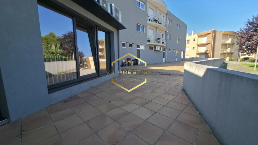 Moradia T3 para Venda em Arvore Foto 18