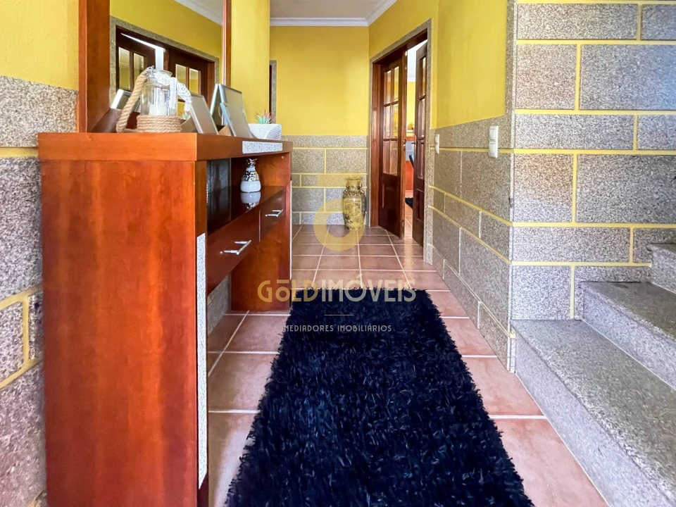 Moradia T2 para Arrendamento em Fornos Foto 10
