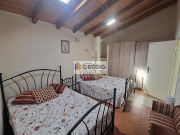 Moradia T2 para Venda em Santa Cruz