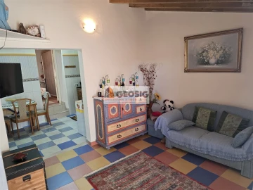 Moradia T2 para Venda em Santa Cruz