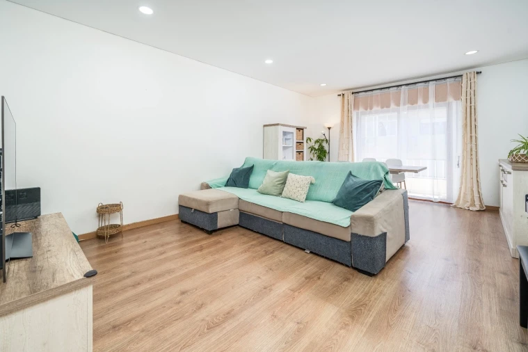 Apartamento T3 para Venda em Portimão Foto 5