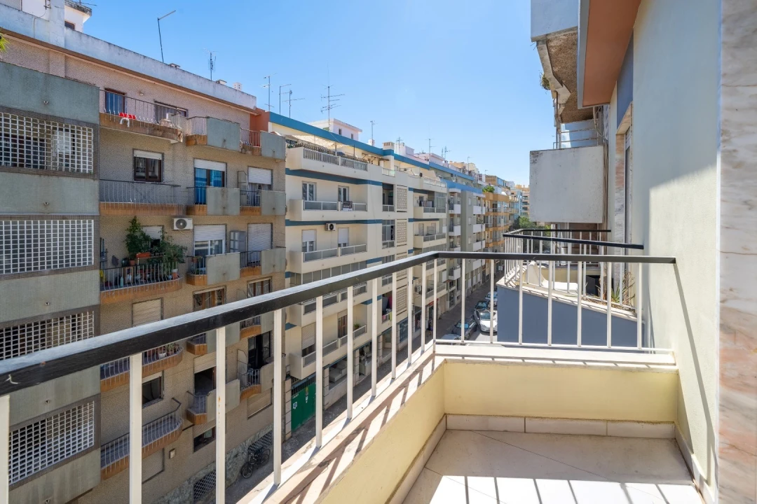 Apartamento T3 para Venda em Portimão Foto 9