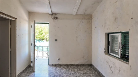 Moradia T3 para Venda em Monfortinho e Salvaterra do Extremo