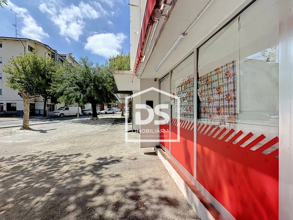 Loja para Venda em Viseu Foto 3
