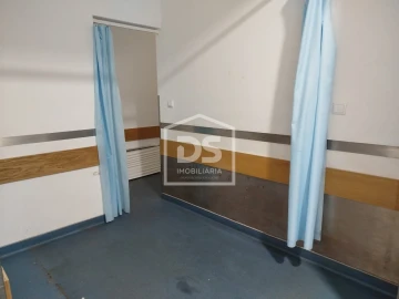 Loja para Arrendamento em Viseu