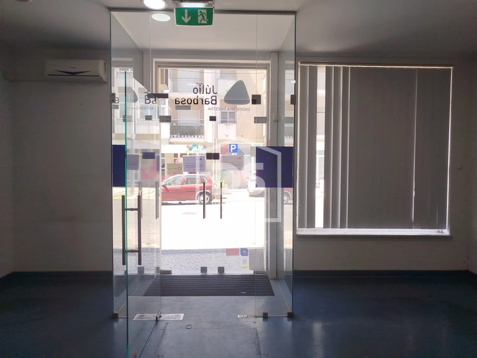 Loja para Venda em Viseu Foto 4