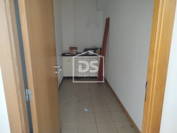 Loja para Venda em Viseu Foto 7