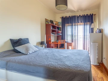 Apartamento T3 para Venda em Alcanena e Vila Moreira
