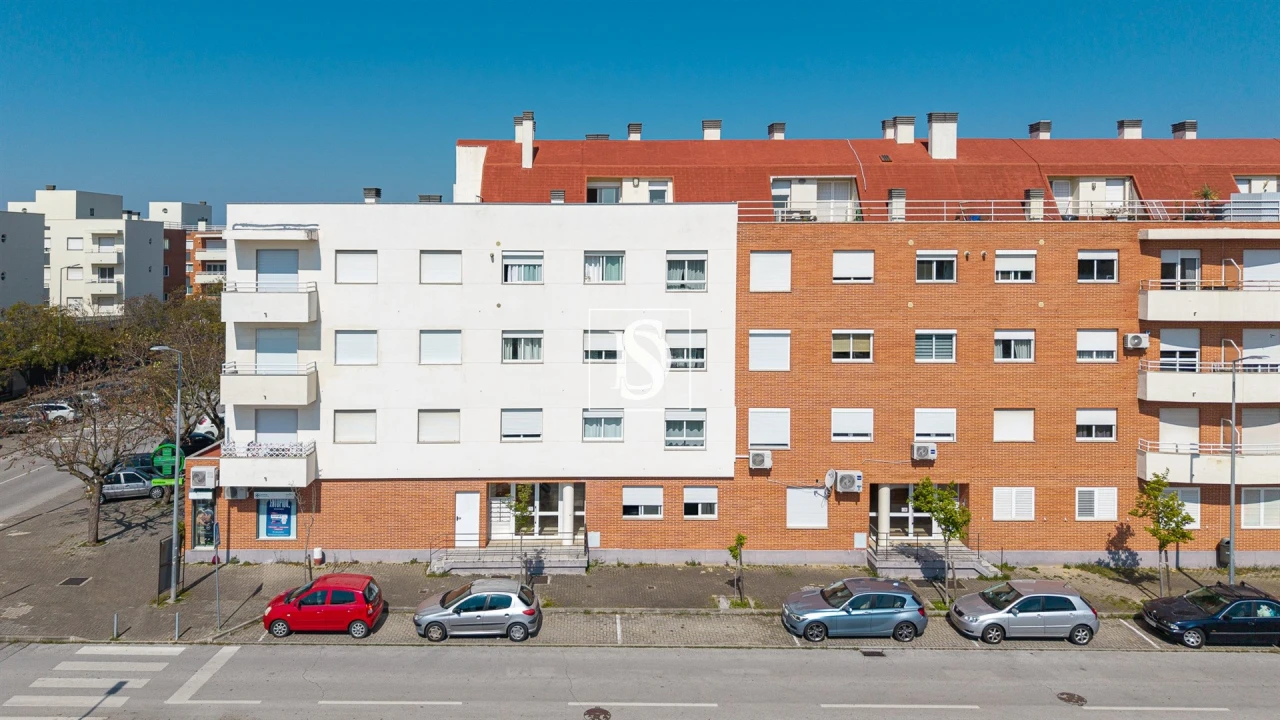 Apartamento T4 para Venda em Alhos Vedros Foto 35