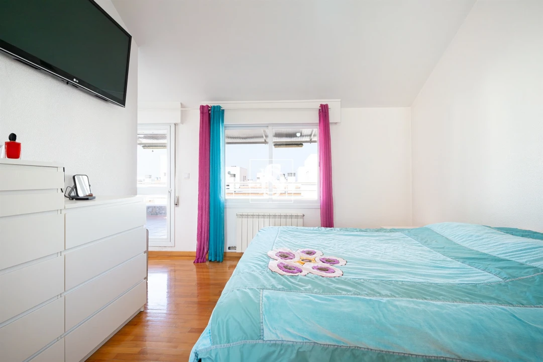 Apartamento T4 para Venda em Alhos Vedros Foto 22