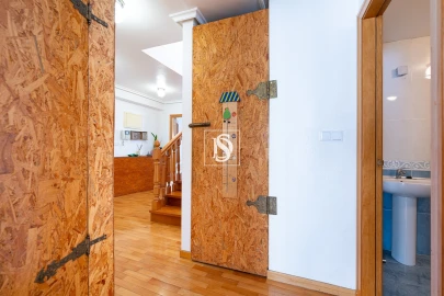 Apartamento T4 para Venda em Alhos Vedros