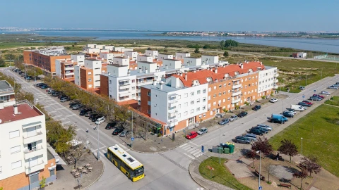 Apartamento T4 para Venda em Alhos Vedros