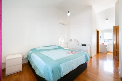 Apartamento T4 para Venda em Alhos Vedros