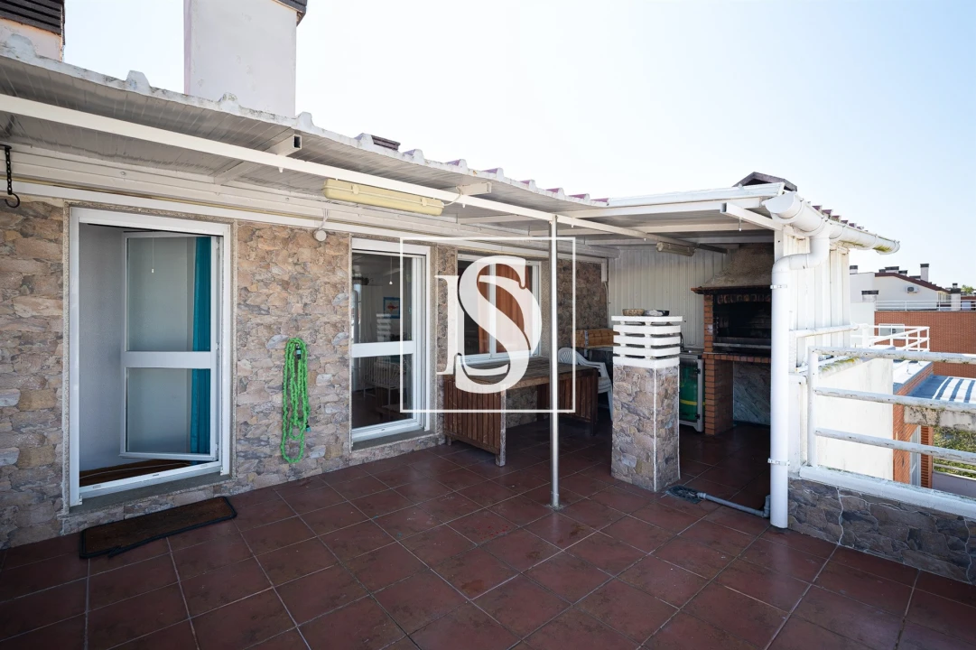 Apartamento T4 para Venda em Alhos Vedros Foto 50