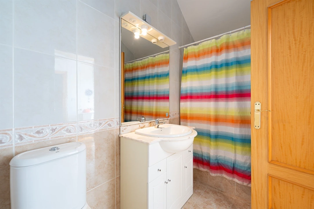 Apartamento T4 para Venda em Alhos Vedros Foto 98