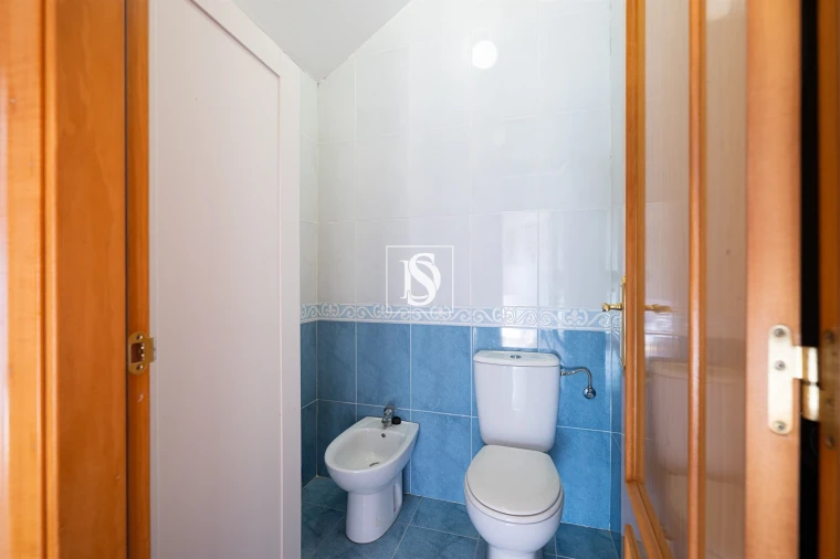 Apartamento T4 para Venda em Alhos Vedros Foto 47