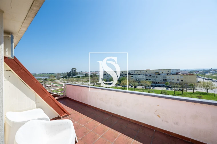 Apartamento T4 para Venda em Alhos Vedros Foto 45