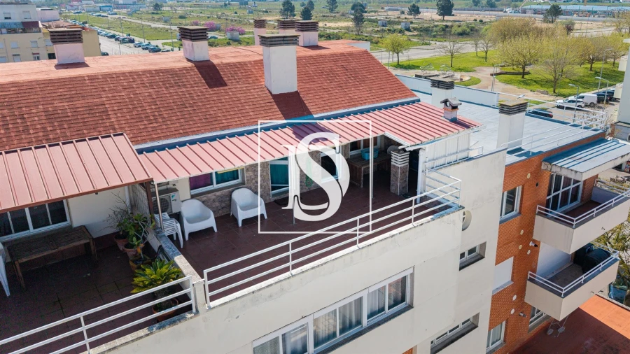 Apartamento T4 para Venda em Alhos Vedros Foto 47