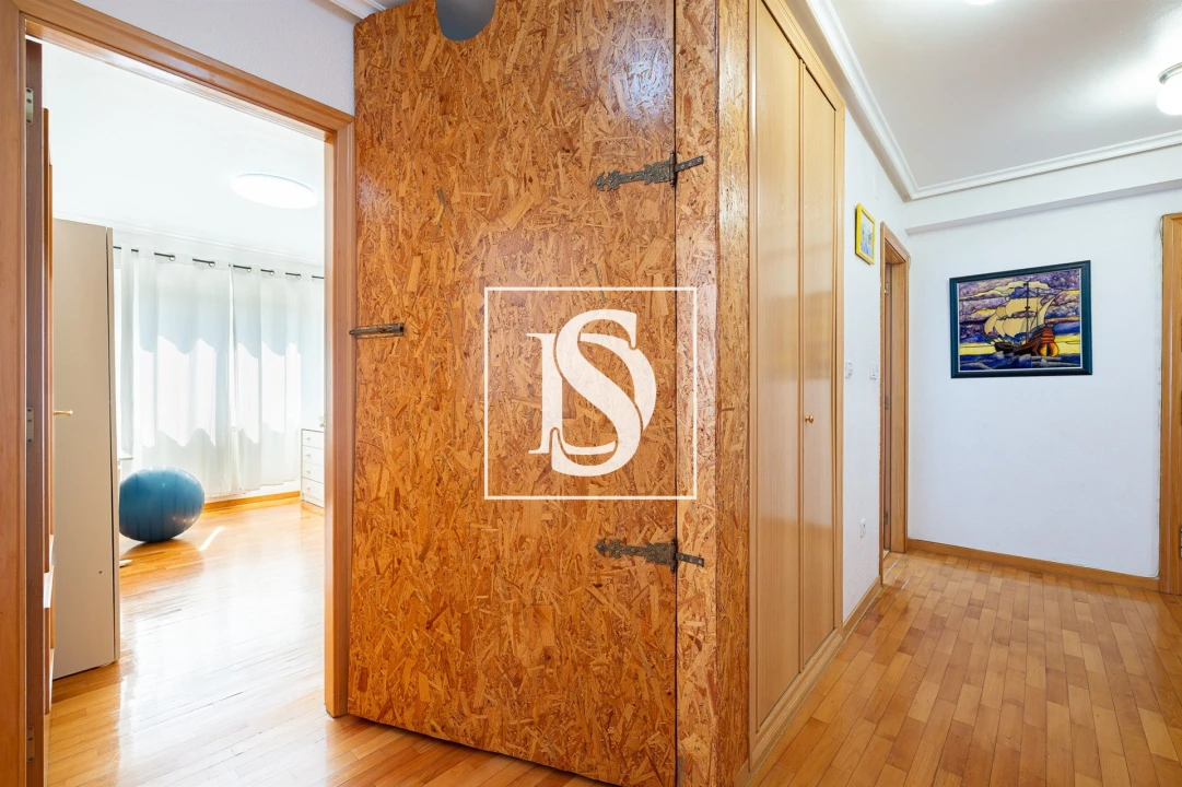 Apartamento T4 para Venda em Alhos Vedros Foto 24